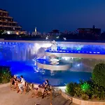 리조트 Sunrise Queen Luxury 5*