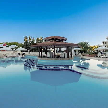 Sunrise Queen Luxury Complex Side