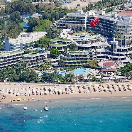 Sunrise Queen Luxury Complex Side
