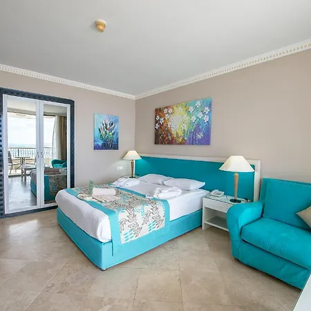 Курортный комплекс Sunrise Queen Luxury