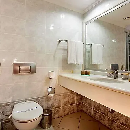 Sunrise Queen Luxury Feriested