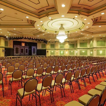 Sunrise Queen Luxury 5* Side