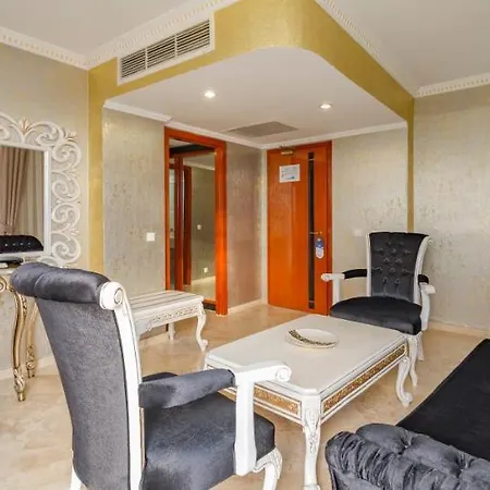 Sunrise Queen Luxury Resort