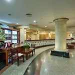 Sunrise Queen Luxury Resort Side